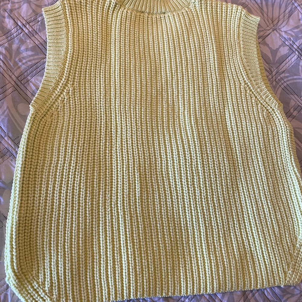 Women’s Zara hoodie - Picture 3 of 3